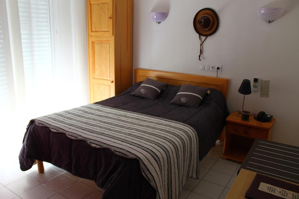 Hotel De La Pomme De Pin Vieux-Boucau-les-Bains Dış mekan fotoğraf